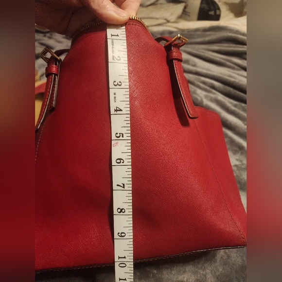 Michael Kors Red Wedge Sandals sz8.5 with Matching MK Tote - Picture 11 of 13